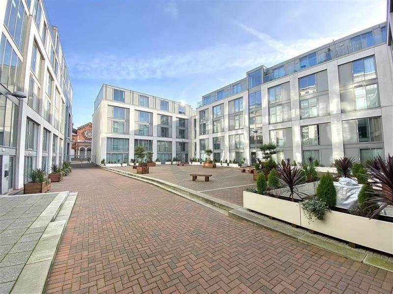 Апартаменты Centre Hub Бирмингем Экстерьер фото